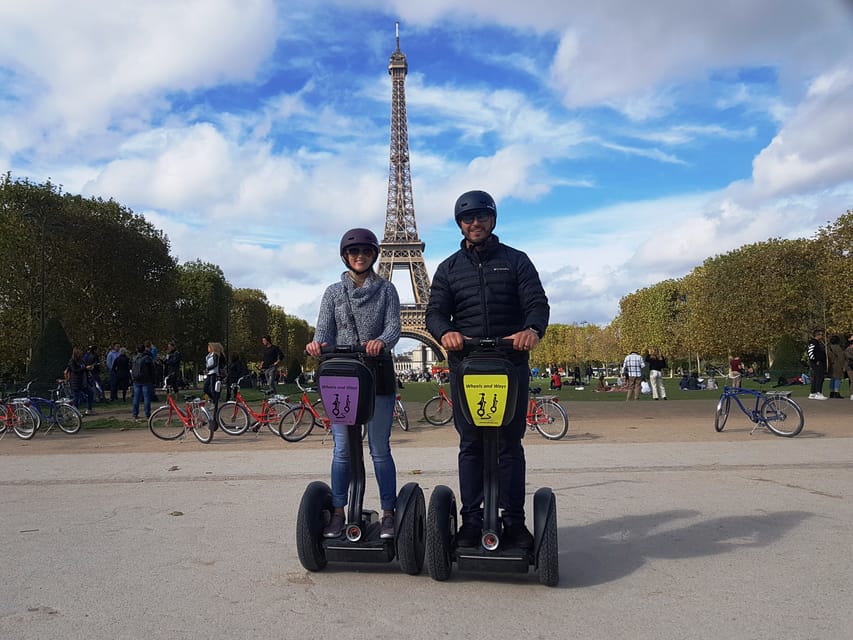 Paris: 1,5 hour Guided Segway Tour - Starting at Place de Fontenoy