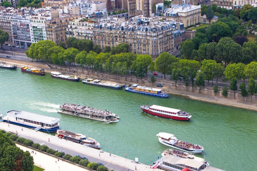 Paris: 1.5-Hour Segway Tour with River Cruise Ticket - Who should book this Paris experience?