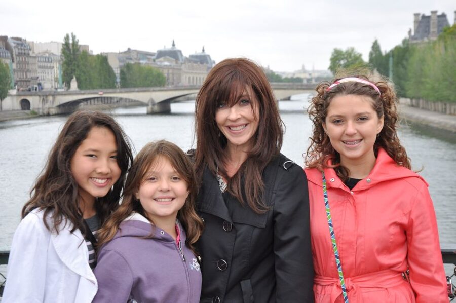 Paris 2-Hour Private Walking Tour with a Photographer - Key points to know before booking