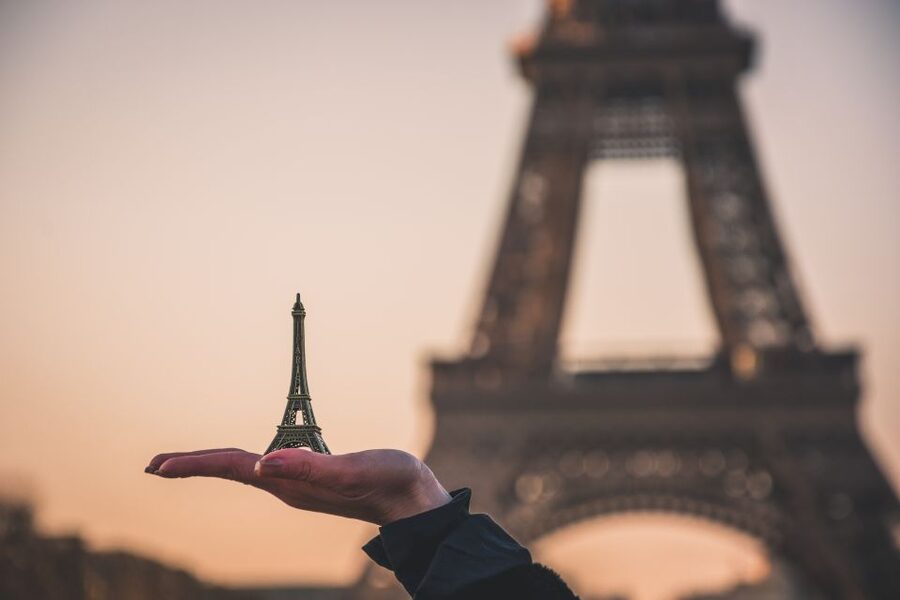 Paris: Access Eiffel Tower Summit or Second Level - Key points to know before booking