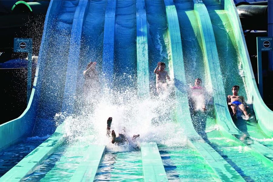 Paris: Aquaboulevard Water Park Entrance Ticket - Aquaboulevard Works Best as a Change of Pace