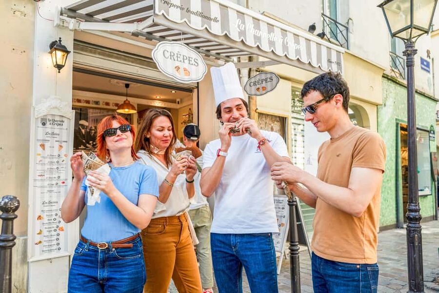 Paris: Authentic Food & Wine Tasting Tour in Le Marais - Falafel adds a different side of Paris