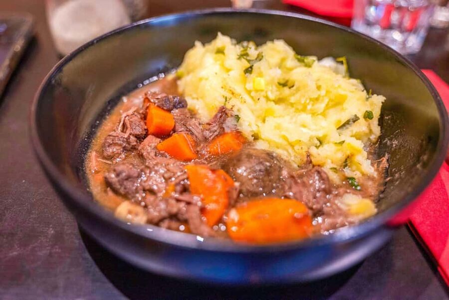 Paris: Authentic Food & Wine Tasting Tour in Le Marais - The guides shape the experience