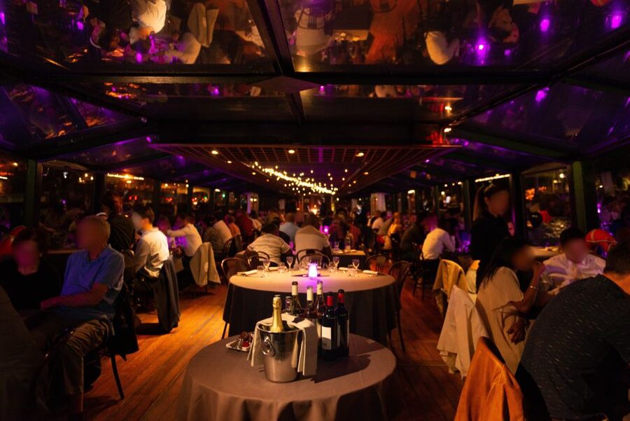 Paris: Bastille Day Special Evening Cruise - Service, tips, and the price of the occasion