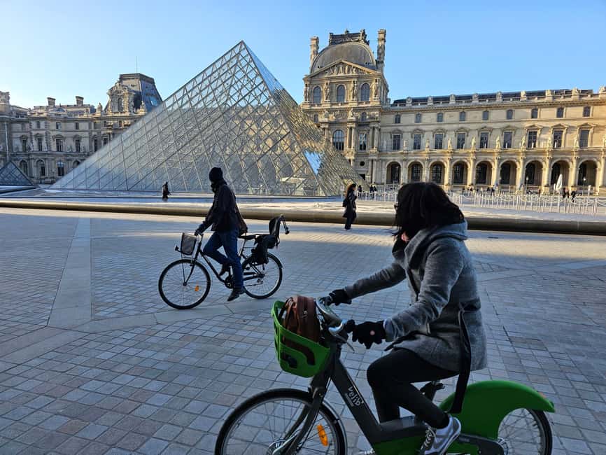 Paris Before the Crowds: Sunrise Bike Tour with Breakfast - Coffee, tartine, and a French start
