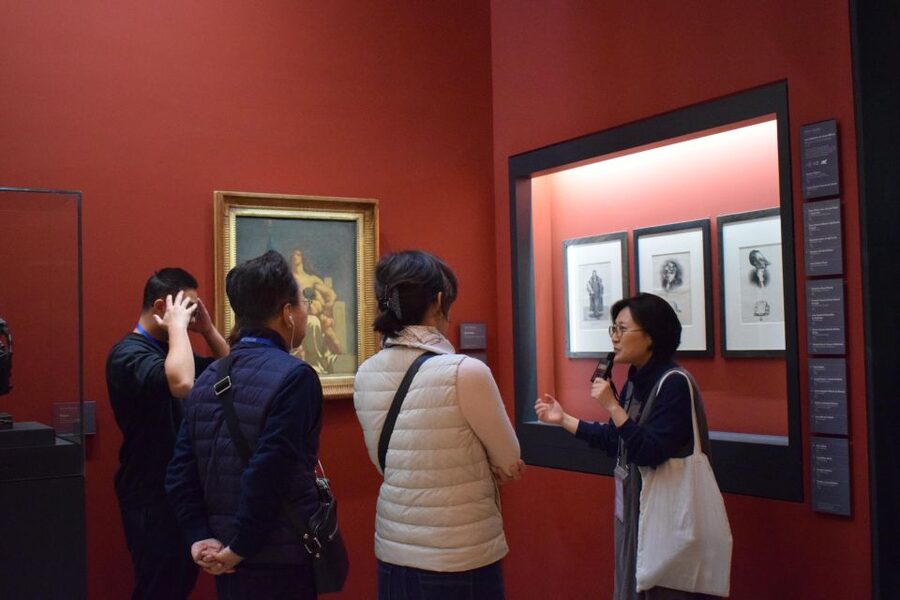 Paris: Best of Orsay Museum Small Group Tour with Tickets - Van Gogh, Cézanne, Gauguin, and the move beyond Impressionism