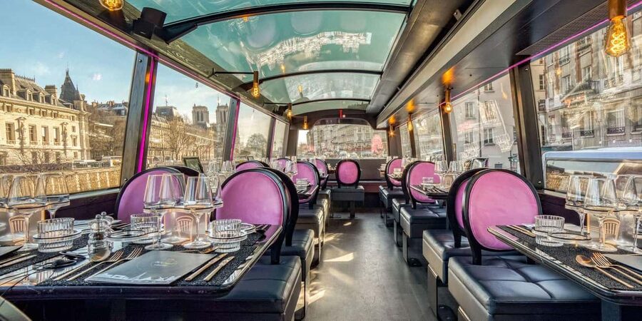 Paris: Bus Toqué Tour with 5-Course Dinner and Champagne - The nighttime route and its best views
