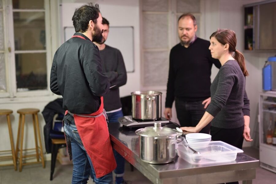 Paris: Butter and Cheesemaking Workshop - Why the small group makes a difference