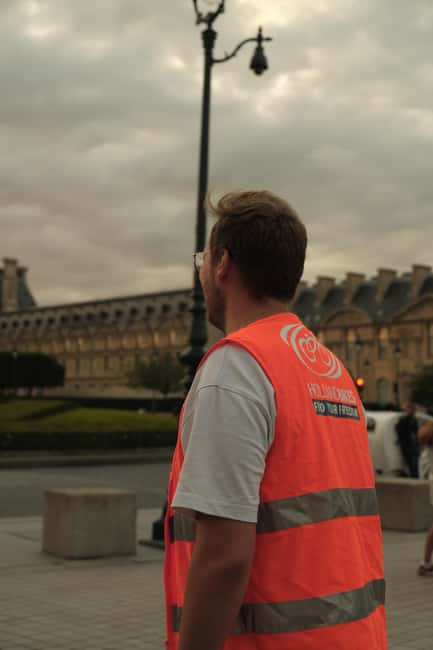 Paris By Night: 3-Hour Guided Bike Tour - Opéra and Place Vendôme: a grand opening
