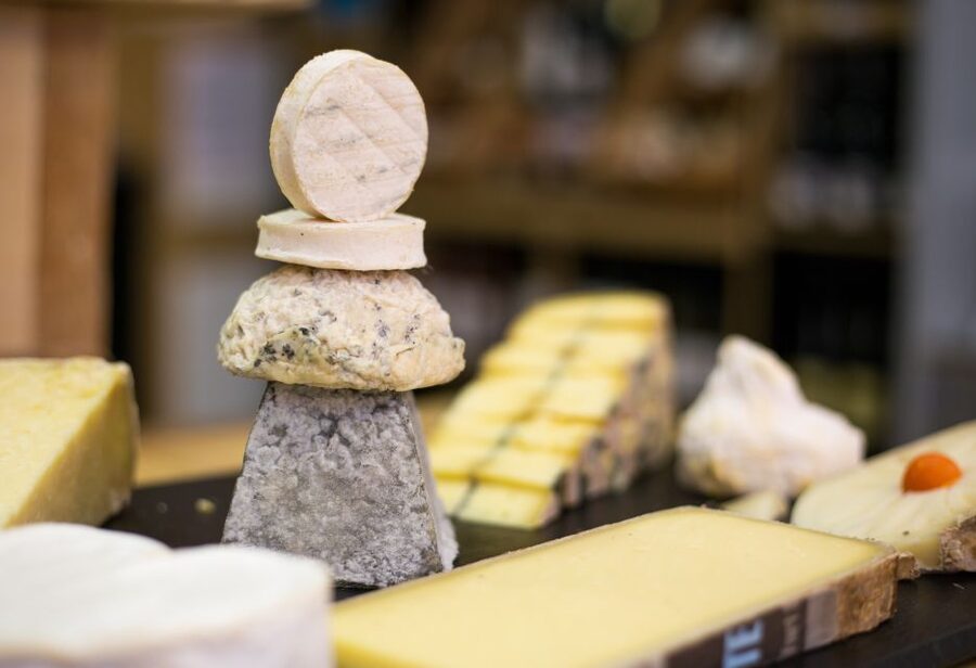 Paris: Cheese and Wine Class in a 17th Century Cellar - Learning how French cheese is made
