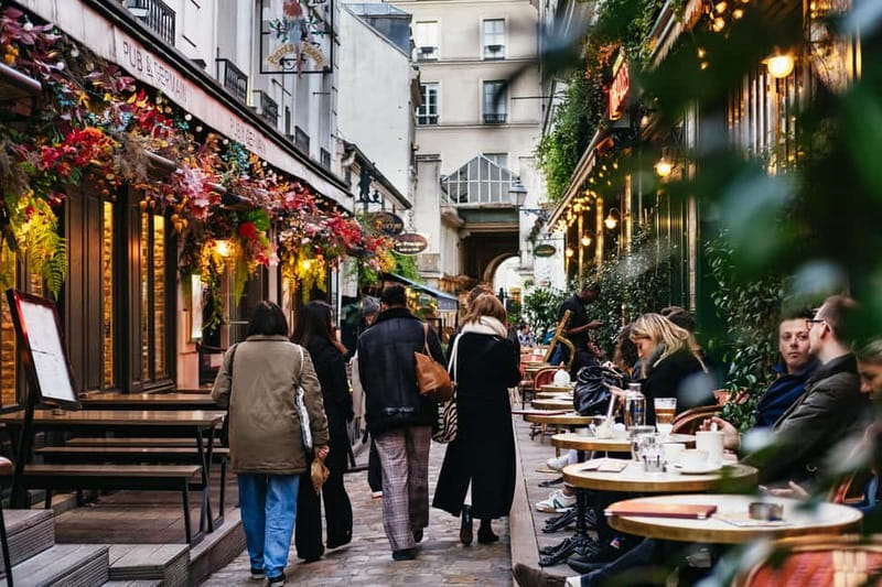Paris: Chocolate & Patisserie Walking Tour with Tastings - The other six stops and the value of variety