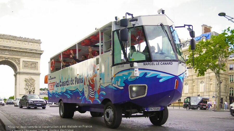 Paris: City and River Seine Tour on an Amphibious Bus - Starting with the Eiffel Tower and western Paris