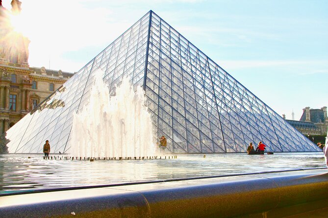 Paris City Center Free Walking Tour (Tip-Based) - Key details at a glance