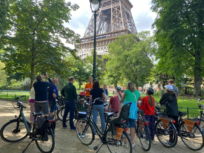 Paris: City Highlights Bike Tour - Why a bike works so well in central Paris