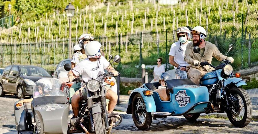 Paris: City Highlights Tour by Vintage Sidecar - Comfort, weather, and safety on three wheels