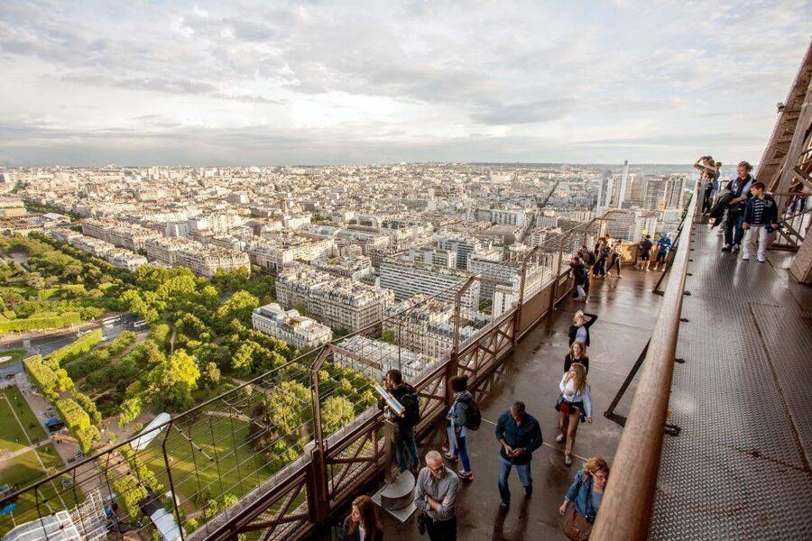 Paris: City Tour by Bus with Eiffel Tower & Optional Summit - Paris after dark is the real subject