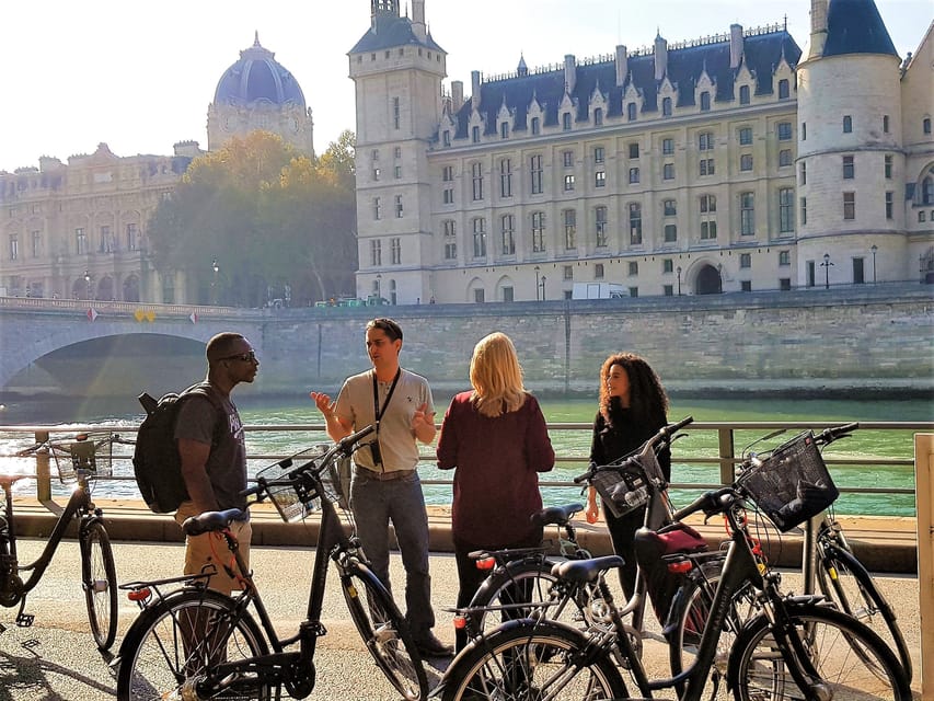 Paris: City Treasures Bike Tour - Why a bike is a smart way to see central Paris