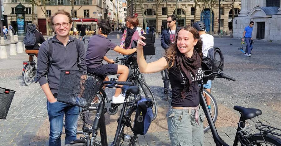 Paris: City Treasures Bike Tour - Along the Seine and into the Latin Quarter