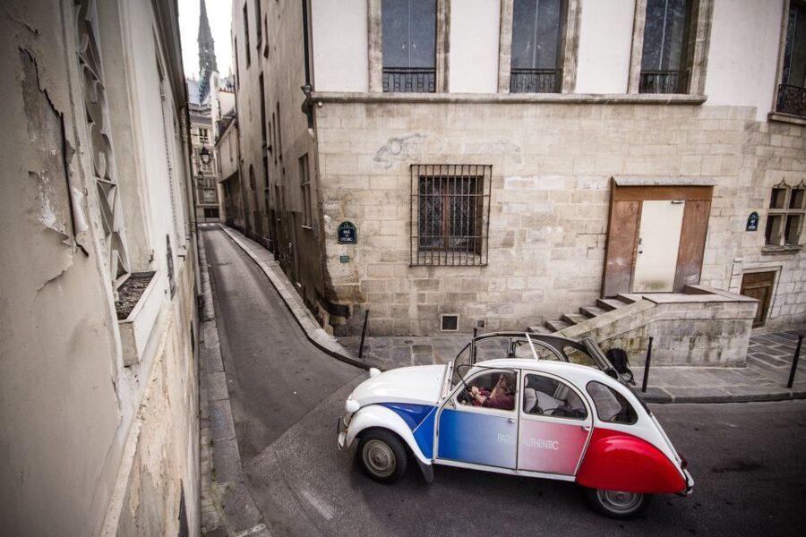 Paris: Classic Sites Tour by Vintage Citroen 2CV - The Eiffel Tower from Trocadéro and Champ de Mars