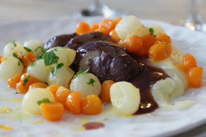 Paris Cooking Class and Lunch with Wine plus Market Visit Option - Choosing between 4.5 hours and 6 hours