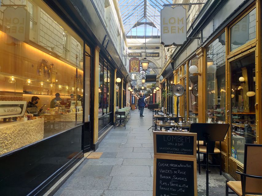 Paris: Covered Passages Walking Tour - Passage Verdeau and the best place to linger