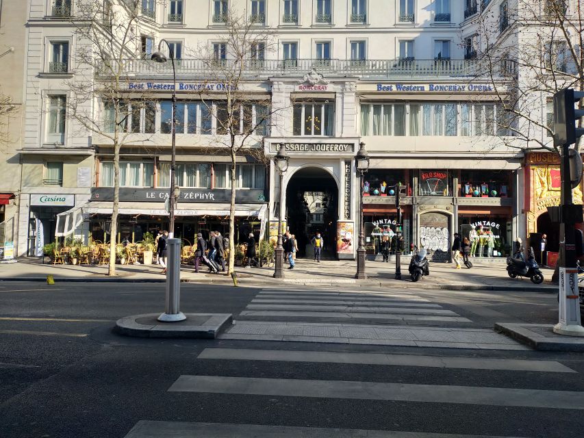Paris: Covered Passages Walking Tour - Meeting at Basilica of Notre-Dame des Victoires