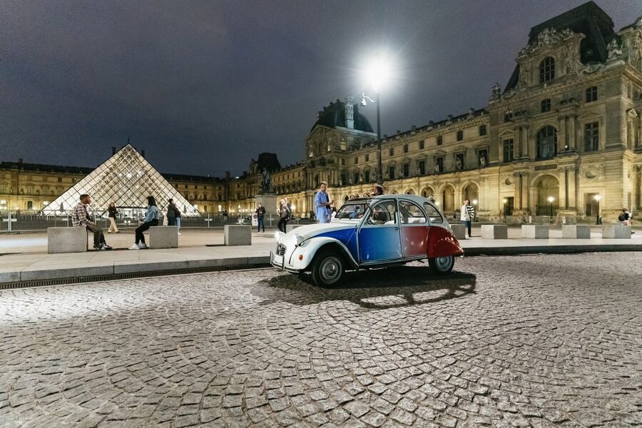 Paris: Discover Paris by Night in a Vintage Car with a Local - What the $81 price really buys you