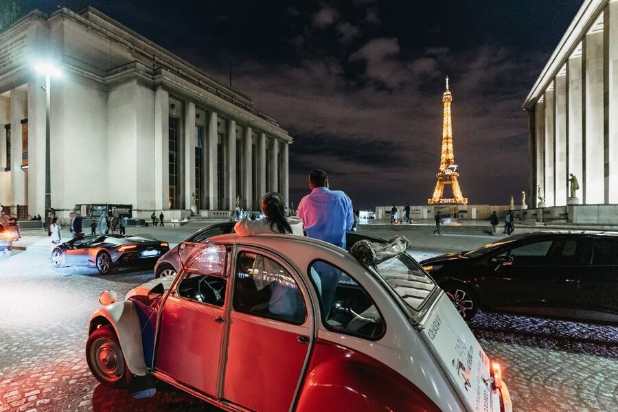Paris: Discover Paris by Night in a Vintage Car with a Local - Montmartre and a chance to get out