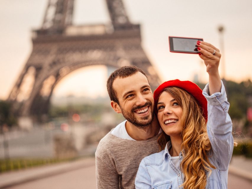 Paris: Eiffel Tower Access w/ Audioguide and Optional Cruise - What the host does, and what the audio guide does