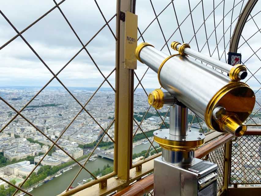 Paris: Eiffel Tower Elevator 2nd Level and Summit Access - When to book, and what can go wrong