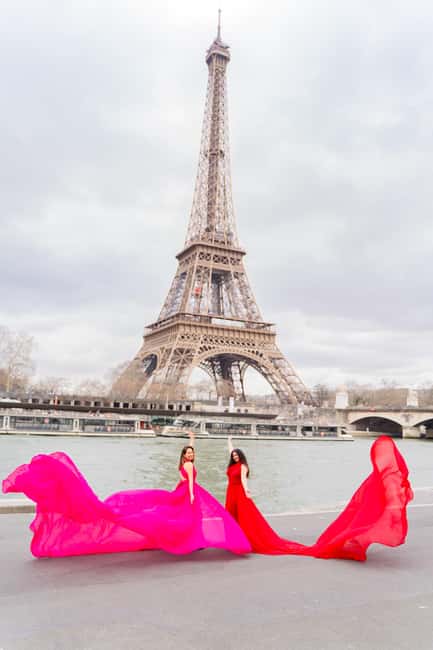 Paris: Eiffel Tower Flying-Dress Photoshoot jonadress - What this Eiffel Tower photoshoot really offers