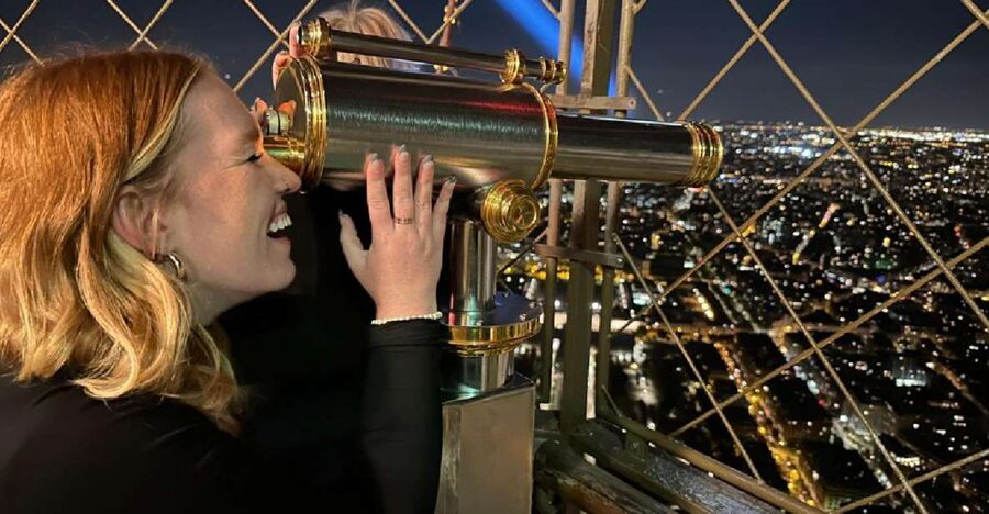 Paris: Eiffel Tower Tour & River Cruise with Summit Option - The one-hour Seine cruise, from the Eiffel Tower toward Île de la Cité