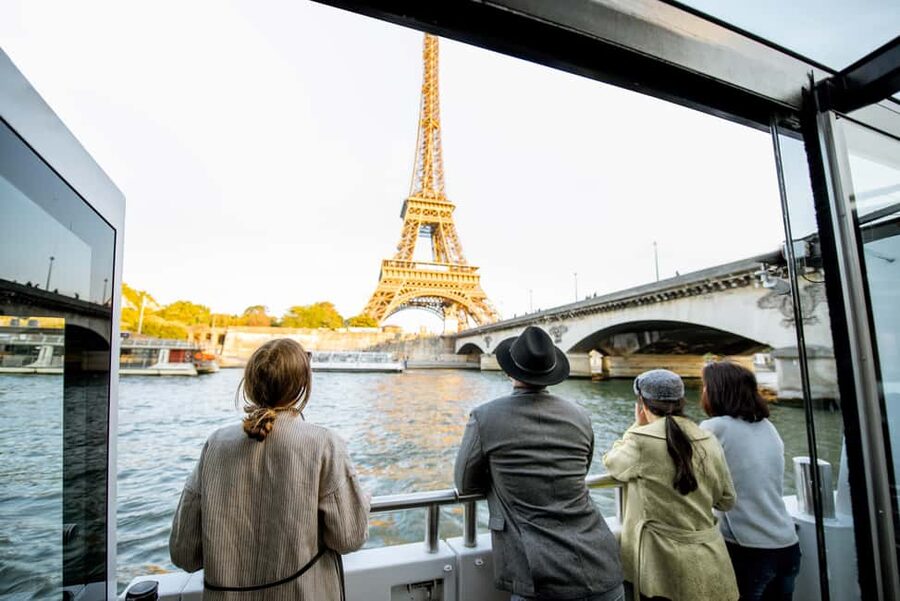 Paris: Eiffel Tower Tour & Seine River Cruise Tour - Key points to know before booking