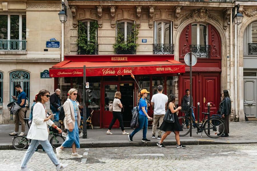 Paris: Emily TV Show Locations Guided Walking Tour - Place de Valois and Emily’s working Paris