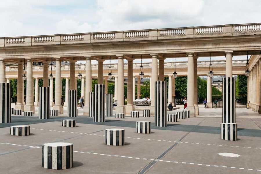 Paris: Emily TV Show Locations Guided Walking Tour - Avenue de l’Opéra and the bakery stop