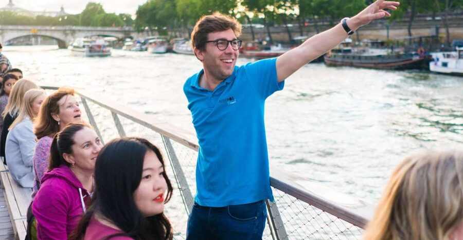 Paris: Evening Bike and Boat Tour - Starting near Notre-Dame and the Seine