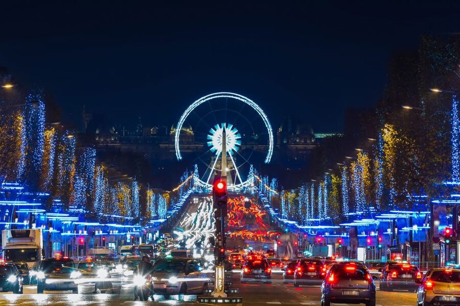Paris: Evening Sightseeing Tour and Moulin Rouge Show - Who will enjoy this evening most?