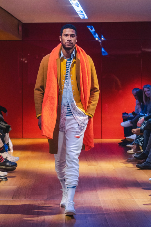 Paris: Fashion Show at Galeries Lafayette Haussmann - Who should book this fashion show?