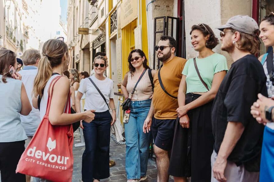 Paris: Food and Wine Tasting Walking Tour in Le Marais - Syrian-French pastry at Maison Aleph