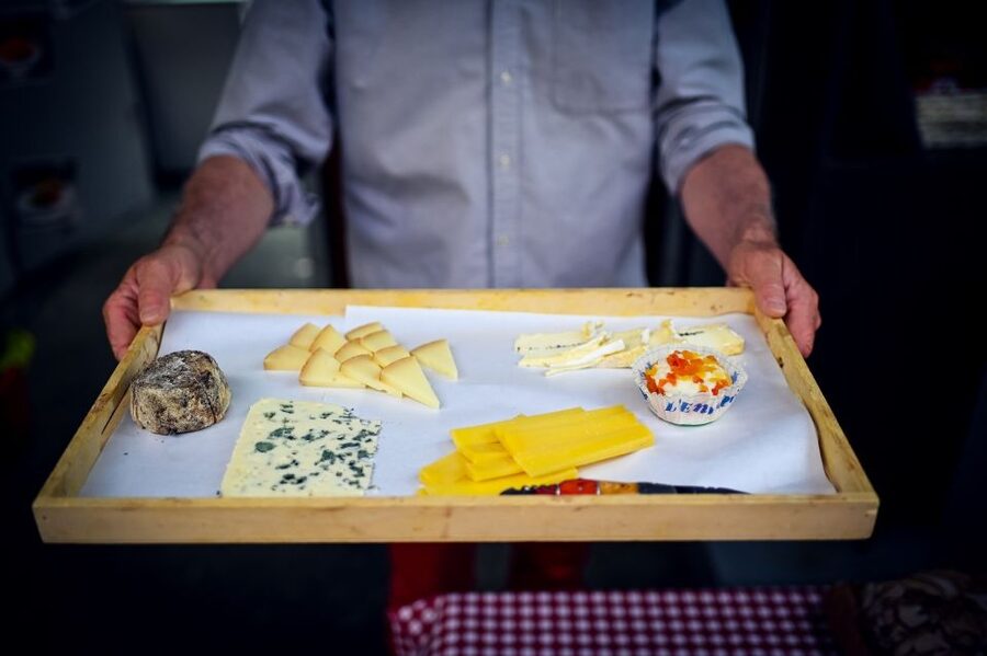 Paris: Food Tour in Le Marais with Tastings - Key points at a glance