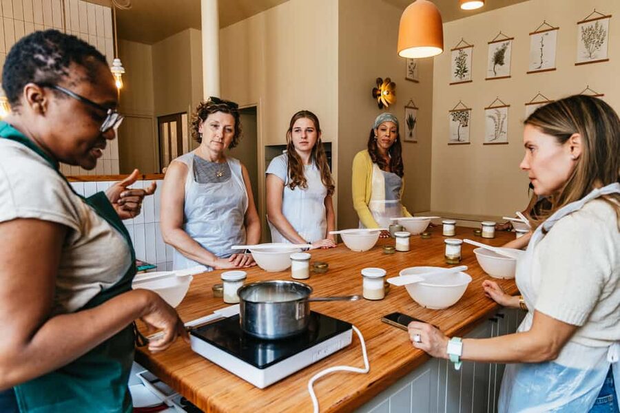 Paris: French Macaron Culinary Class with a Chef - Timing, pace, and what 150 minutes means