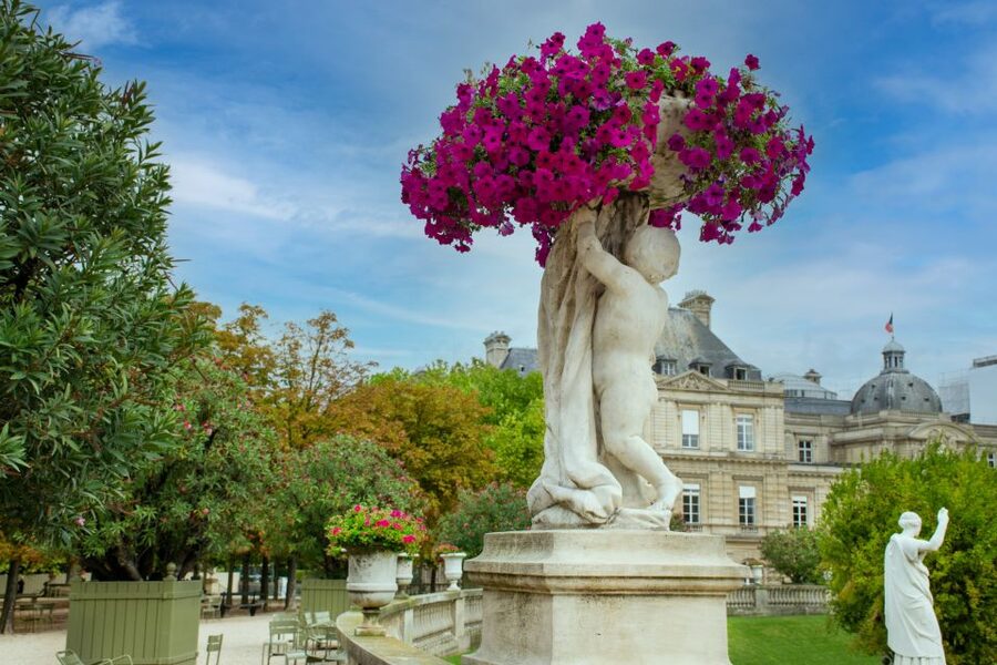 Paris: Full-Day Custom Tour with Local Guide - Montmartre brings the local feel