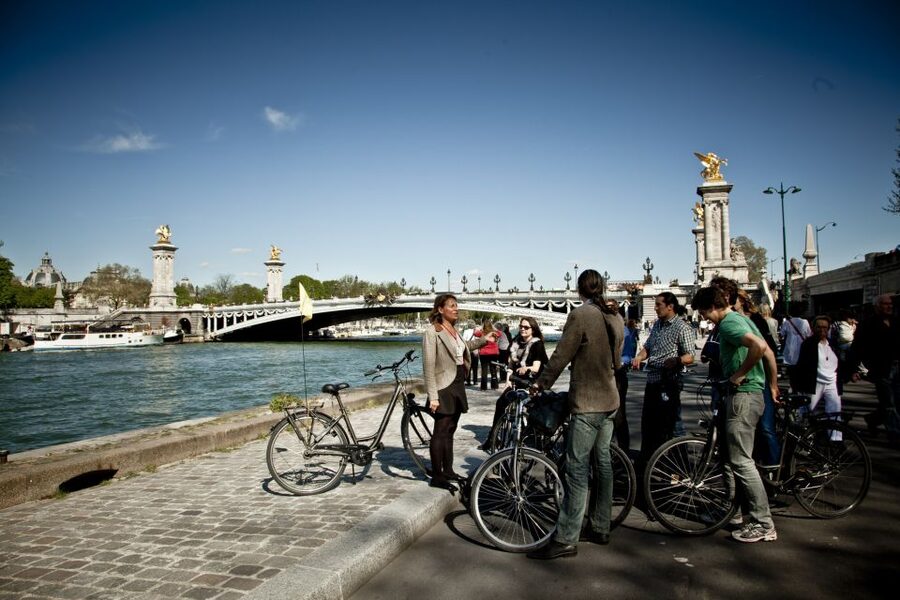 Paris: Guided bike tour - Greatest monuments of the capital - What three hours really gives you
