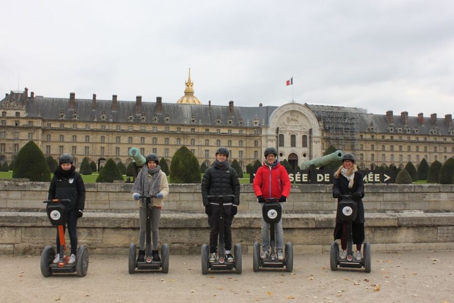 Paris: Guided Segway Tour - Champ de Mars and the Eiffel Tower