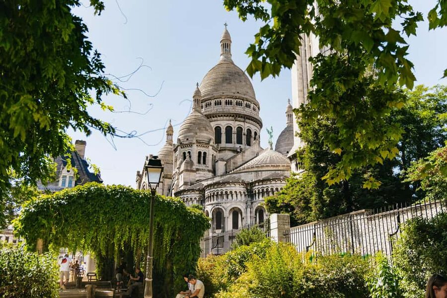 Paris: Hidden Gems of Montmartre with Local Guide - Quick points about the Montmartre walk