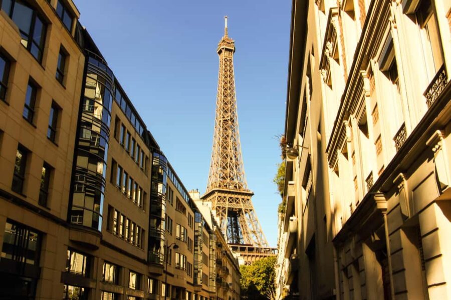 Paris Highlights Full Day Tour - Starting beneath the Eiffel Tower