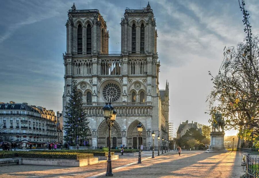 Paris Highlights Full Day Tour - Beneath the city in the Archaeological Crypt
