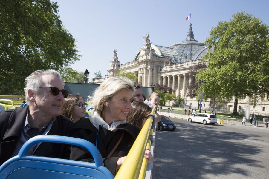 Paris: Hop-on Hop-off Bus Tour & Seine Cruise Bundle Tour - Key points to know before you book