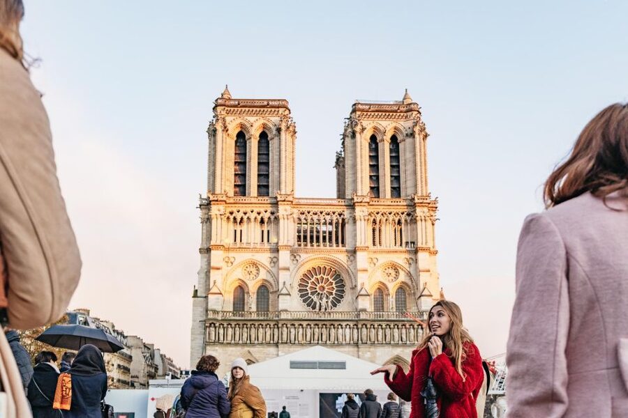 Paris: Ile de la Cité Walking Tour with Sainte-Chapelle - Is $85 a fair price?