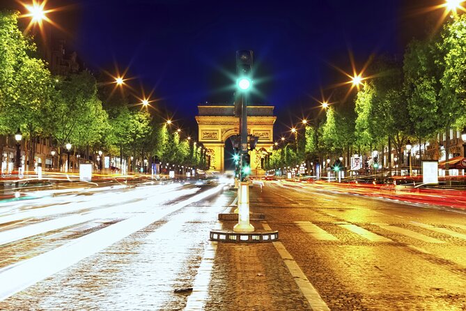 Paris Illuminations Tour with Moulin Rouge Show and Cruise Option - Montmartre and the Moulin Rouge entrance